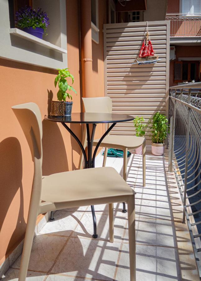 Dina Studio Argostoli 1 Apartamento Exterior foto